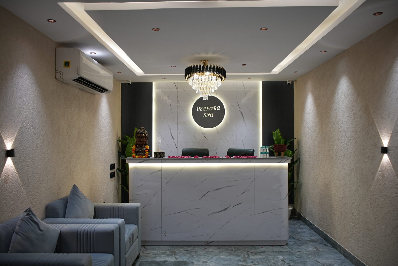 Therapist giving relaxing head massage.